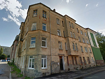 В Калининграде снесут дом напротив областной больницы