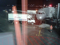 Шторм в Калининграде: в аэропорту задержали самолёт в Москву