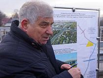 Власти: снег с дорог Калининградской области убирают круглосуточно