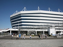 «Ситуация ухудшается»: в минспорта объяснили ограничения на стадионе  