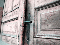 Калининградец пожаловался в прокуратуру на УК: итог – штраф 150 тыс. рублей