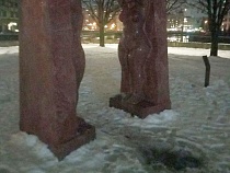 В центре Калининграда электричество от подсветки чуть не убило семью