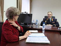 Главный инспектор МВД России 10 часов вел прием граждан в Калининграде