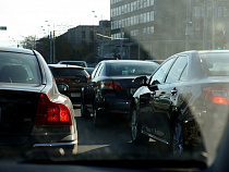 Владелица пострадавшего в ДТП «Лексуса» отсудила у водителя «БМВ» более 170 тысяч рублей