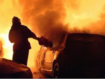 Под Калининградом сгорели сразу три автомобиля