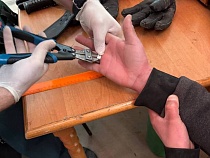 В Светлом властелину колец помогли от них избавиться