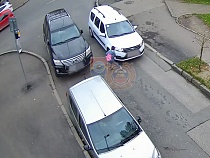 Наезду на 9-летнюю девочку помог закрывший обзор элитный «Лексус»