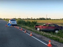 Под Черняховском «Фольксваген» унесло с прямой дороги