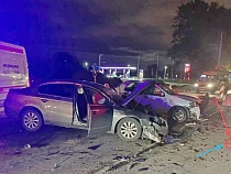 Из-за потерявшей сознание в ДТП у форта №5 ранены три человека