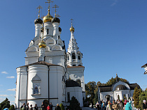 Под Калининградом почтили память святых мучениц Веры, Надежды, Любови и матери их Софии