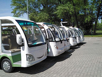 На курорте ограничили скорость электроавтобусов для туристов