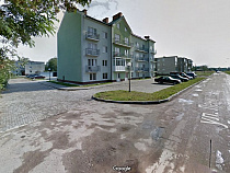 Водитель, наехавший на бетонный забор, требует 0,5 млн рублей с управляющей компании