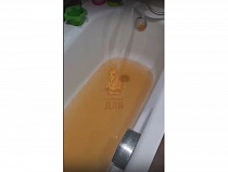 В Гурьевске из кранов вновь пошла ржавая вода