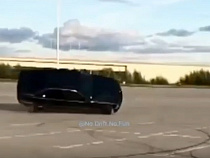 BMW перевернулась во время дрифта у стадиона «Калининград» (видео)