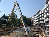 За гибель бетонщика в Светлогорске ответил механик