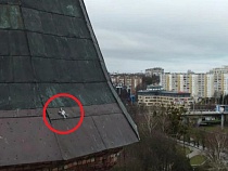 Дрон заспамил Кафедральный собор Калининграда