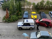 В Калининграде мужчина вышел из окна 8 этажа 