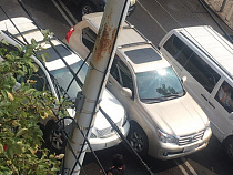 В Калининграде две дамы на «Лексусах» не поделили дорогу