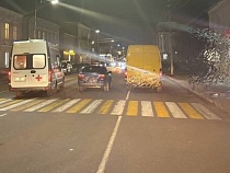 В Гусеве престарелый на «Мазде» снёс ребёнка с перехода