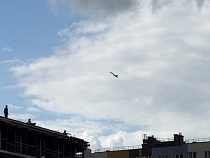«Браво, ад»: над головами жителей Калининграда летали военные самолёты