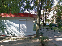 На Брамса предприниматель самовольно надстроила этаж на павильоне