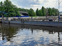 На Преголе в Калининграде появился временный понтонный мост