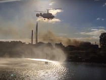 МЧС: пожар на ЦБЗ в Советске тушили 113 человек, спецпоезд и вертолет (видео)