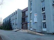 В Балтийске власти решили опередить поджигателей травы