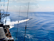 Более 20 кораблей Балтфлота вышли в море для отработки ракетных и артиллерийских стрельб и бомбометания
