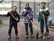 Регионы России получат госпомощь лишь при отказе от труда мигрантов