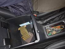 Охотники ехали в Литву и «забыли» о патронах в автомобилях