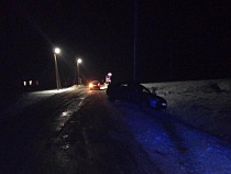 ДТП под Калининградом: автомобиль «Рено» врезался в опору ЛЭП