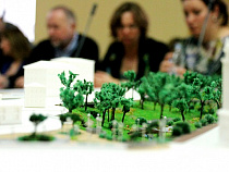 Калининградцы  сделали макет своей "речки-вонючки"