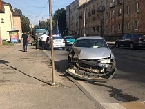 На Киевской в массовую аварию попал пассажирский автобус
