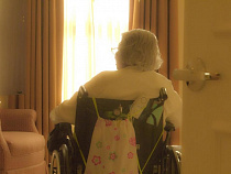 Безработная девушка оставила бабушку без пенсии