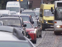 Маршрут автобуса №11 на Октябрьский остров продлят летом