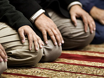 Мусульмане Калининграда отмечают "праздник жертвоприношения"