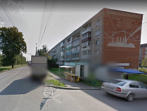 Женщину на пешеходном переходе сбил «КамАЗ»