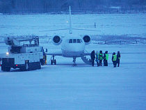 МЧС: работу аэропорта “Храброво” нарушила погода