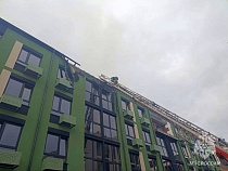 Появилось видео большого пожара на стройке ЖК «Яркий» под Зеленоградском