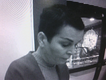 Полиция разыскивает калининградку, укравшую деньги с чужой банковской карты