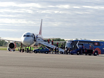 Сборная Швейцарии прилетела в Калининград
