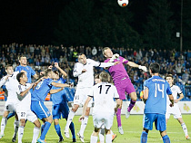 Футбол: «Балтика» проиграла аутсайдеру чемпионата на своём поле 1:2