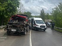 В Гвардейском районе грузовику на полном ходу оторвало кабину