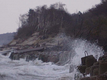 Шторм стихнет до 17 м/с - МЧС