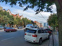 В Калининграде рухнула цена б/у легенд на автомобильном рынке