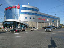 Безработный стянул рюкзак с деньгами в ТЦ на проспекте Калинина