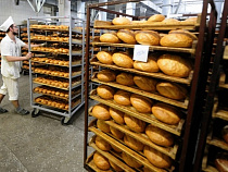 Ритейлеров могут обязать возвращать производителям не более 5% хлеба