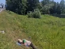 Бабушка часами лежала на жаре под Калининградом