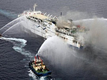 В Адриатическом море с горящего парома Norman Atlantic эвакуируют пассажиров